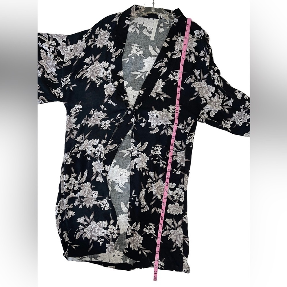 Spiritual Gangster Maya Kimono Size OS GUC - Picture 10 of 10